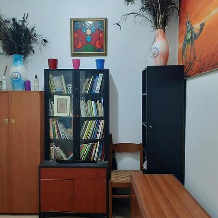 Nice And Quiet Accommodation In The City Center Milano Exteriör bild